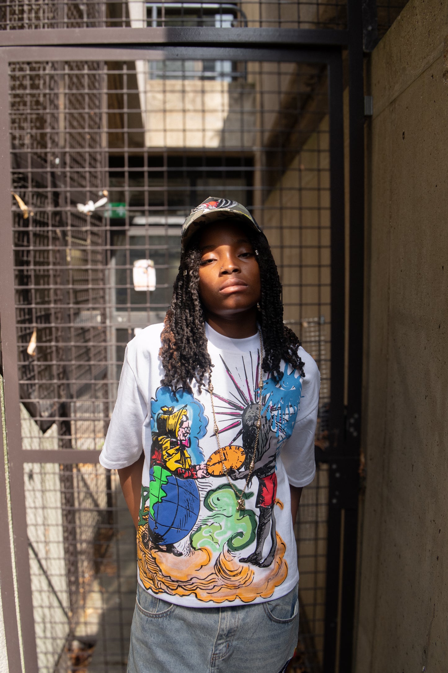 YOUNG CESARO ‘ INVEST YOUR TIME’ T-SHIRT V3 - White